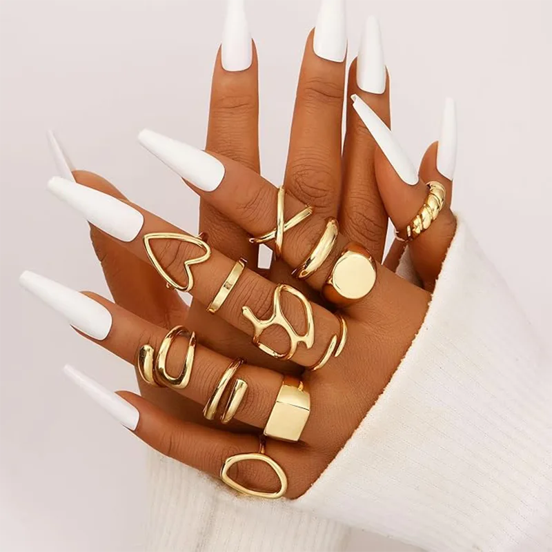 Damski pierścionek z prawdziwym złotem